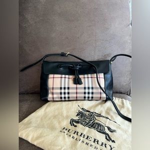 Brand new Burberry Horseferry Check Small Clutch/Crossbody purse 11x7in